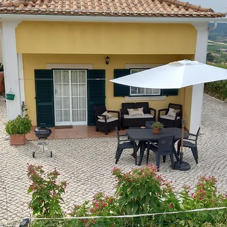 Casinha De Ferias No Campo - Quintinha Dos Cavalos - Arruda Dos Vinhos Holiday home *