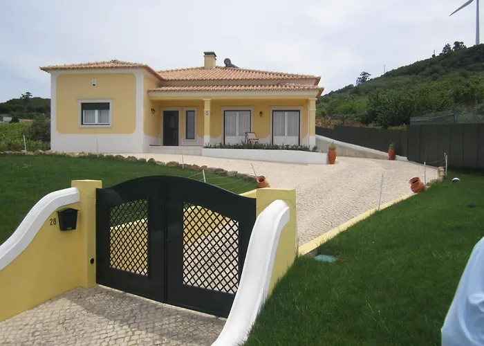 Casinha De Ferias No Campo - Quintinha Dos Cavalos - Arruda Dos Vinhos Vakantiehuis Sabugos